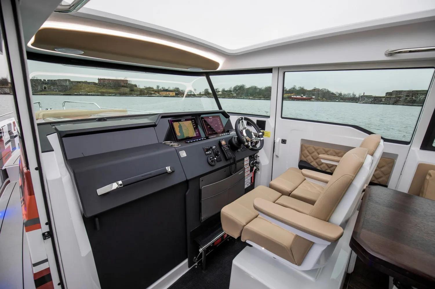 Yacht Gallery Primary 2